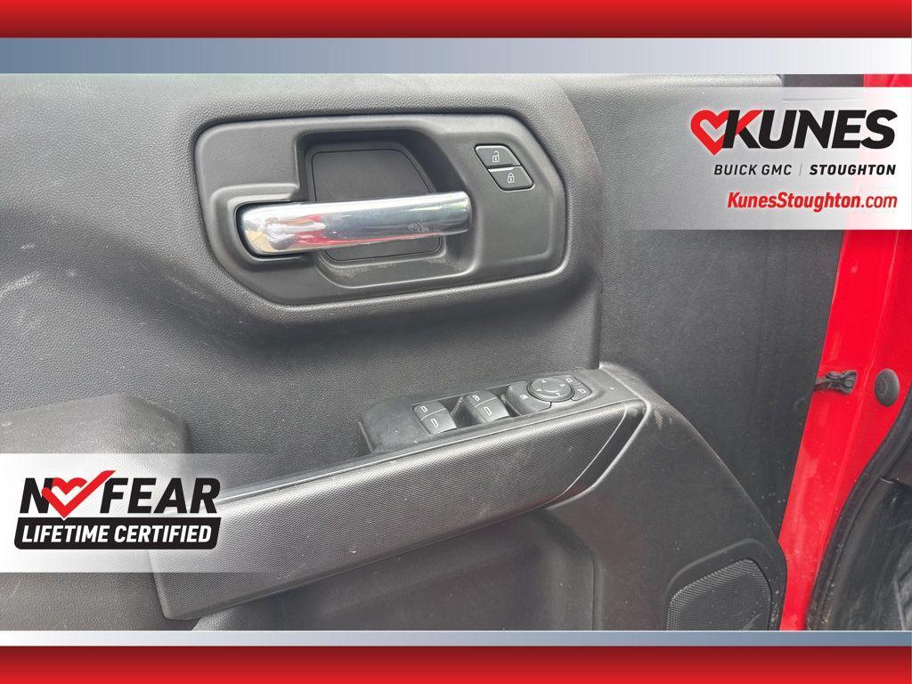 used 2023 GMC Sierra 1500 car, priced at $39,477