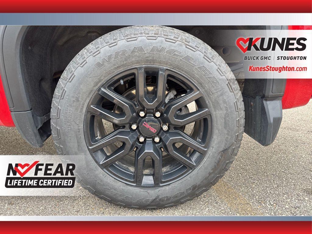 used 2023 GMC Sierra 1500 car, priced at $39,477