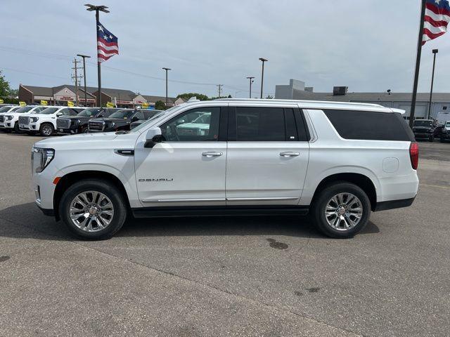 used 2024 GMC Yukon XL car, priced at $74,977
