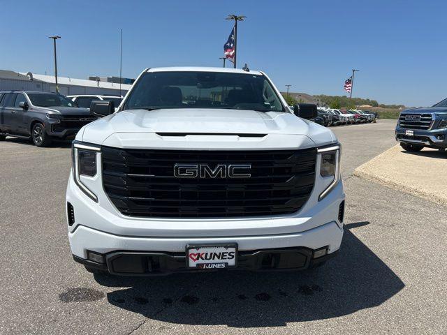 used 2023 GMC Sierra 1500 car, priced at $43,577