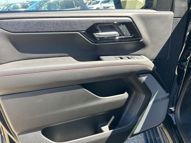 new 2025 GMC Yukon XL car, priced at $102,140
