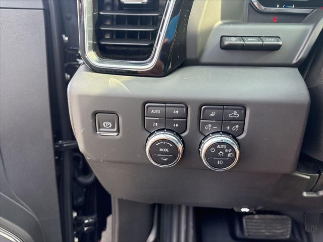new 2025 GMC Sierra 3500 car, priced at $95,395