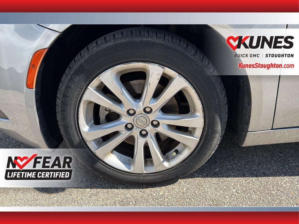 used 2016 Chrysler 200 car, priced at $9,977