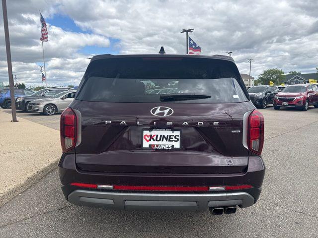 used 2024 Hyundai Palisade car, priced at $34,577