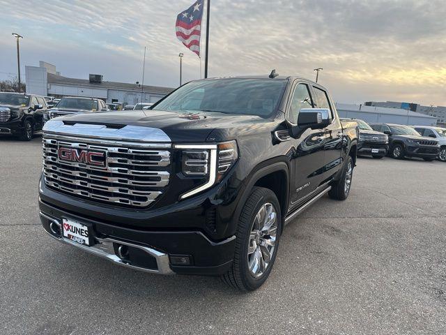 new 2025 GMC Sierra 1500 car, priced at $71,075