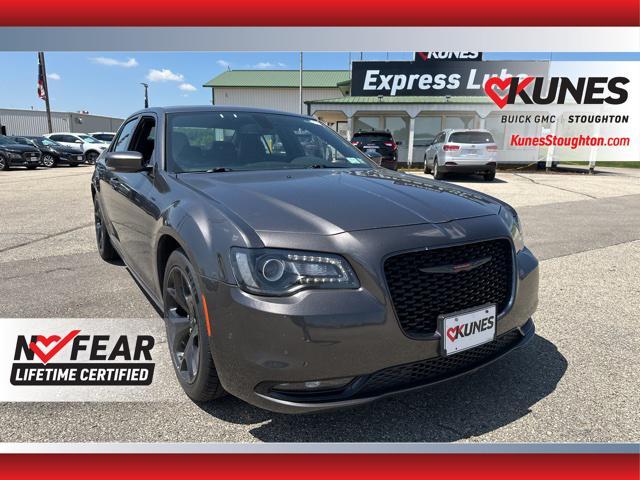 used 2022 Chrysler 300 car, priced at $27,577