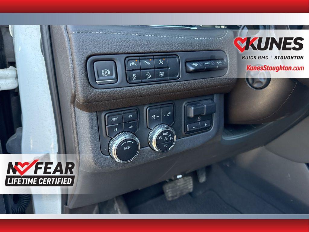 used 2023 GMC Yukon XL car, priced at $59,977