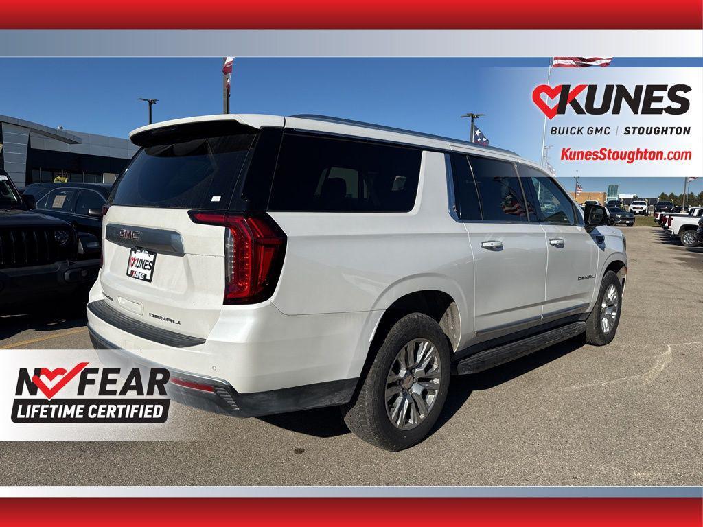used 2023 GMC Yukon XL car, priced at $59,977