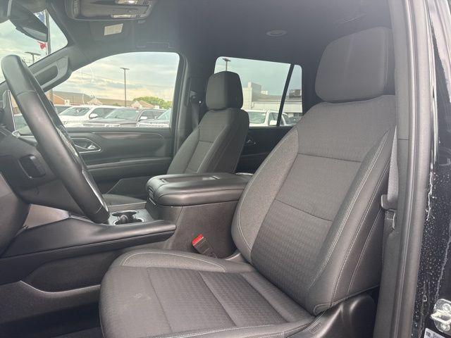 used 2023 GMC Yukon car, priced at $43,977