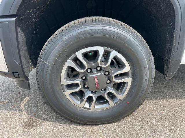new 2025 GMC Sierra 2500 car, priced at $78,330