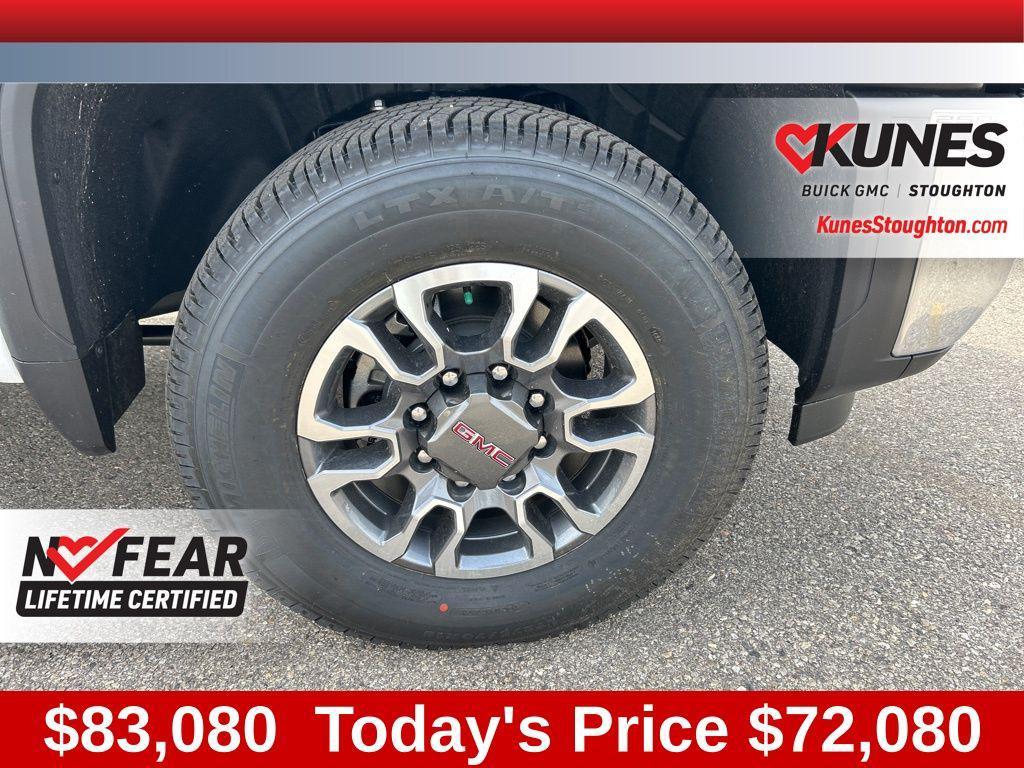 new 2025 GMC Sierra 2500 car, priced at $72,080