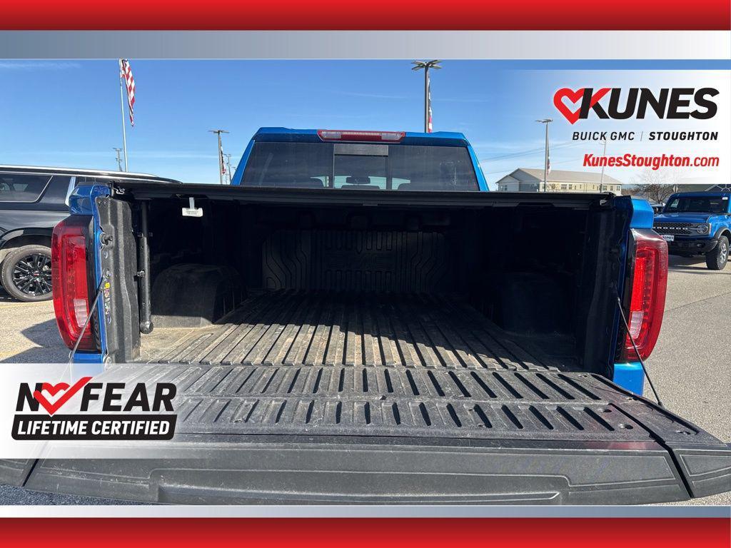 used 2023 GMC Sierra 1500 car, priced at $49,977
