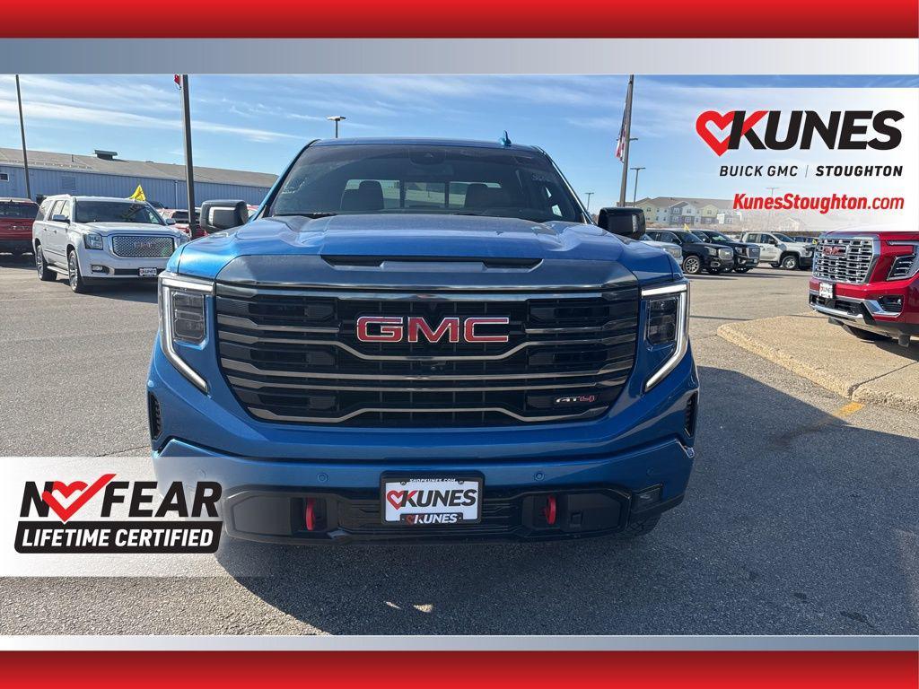 used 2023 GMC Sierra 1500 car, priced at $49,977