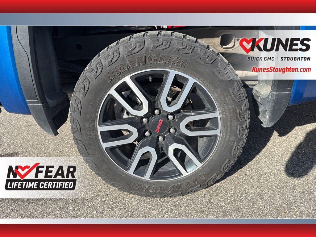 used 2023 GMC Sierra 1500 car, priced at $49,977