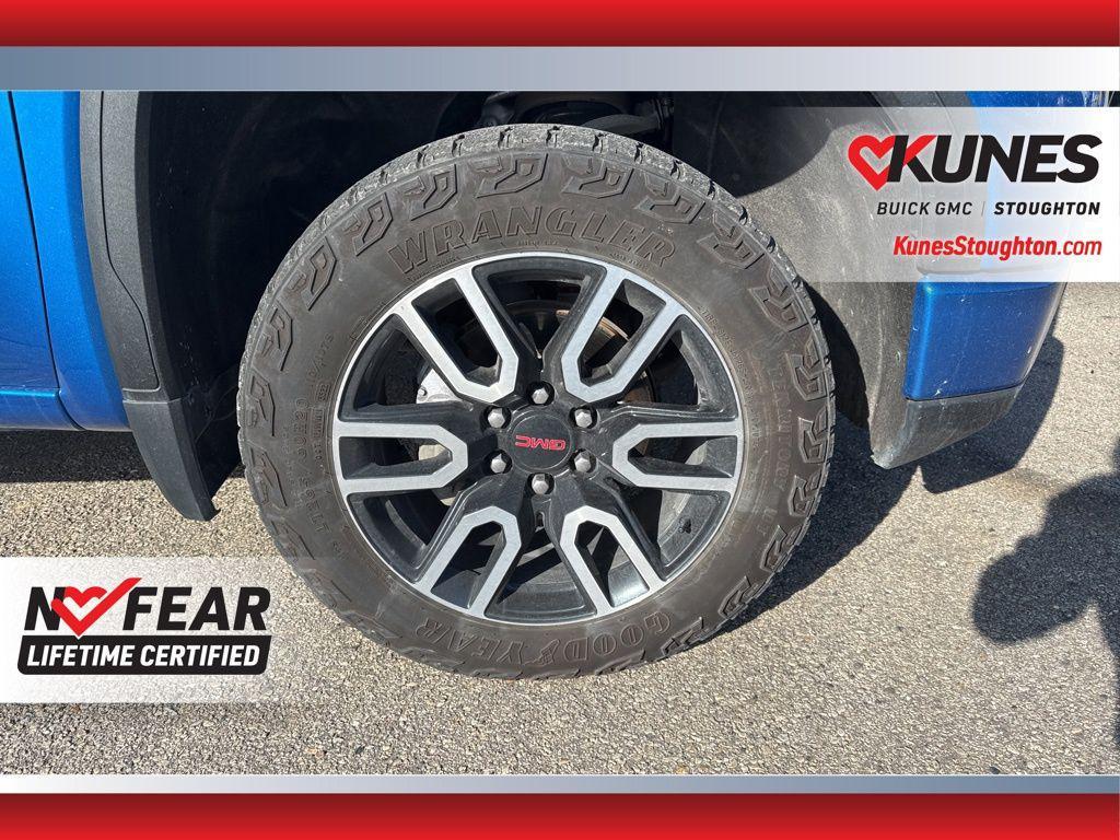 used 2023 GMC Sierra 1500 car, priced at $49,977