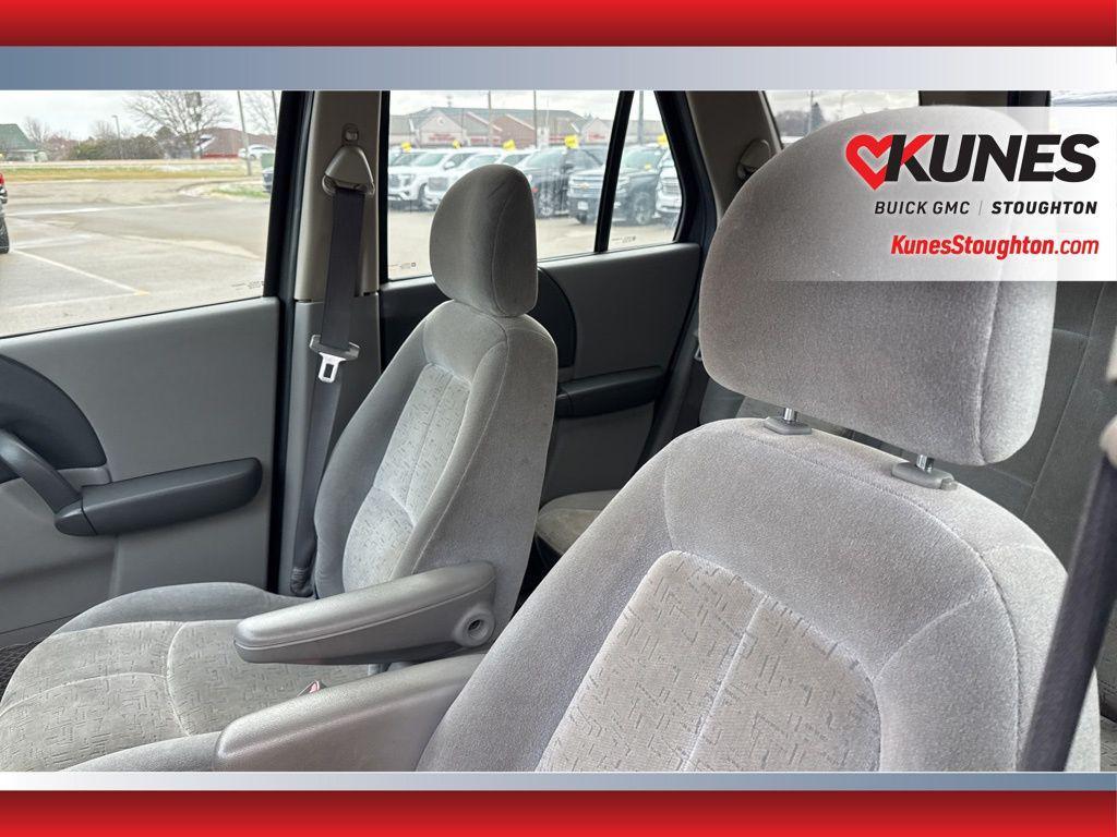 used 2002 Saturn Vue car, priced at $4,977