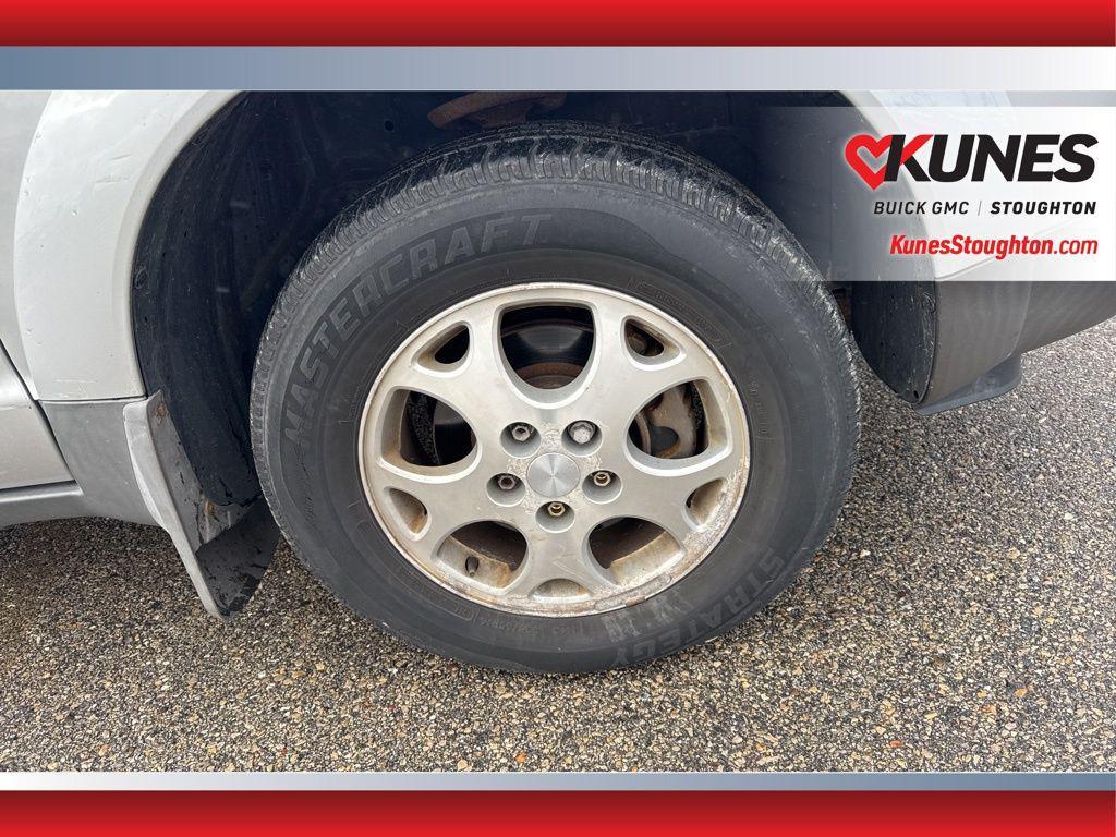 used 2002 Saturn Vue car, priced at $4,977