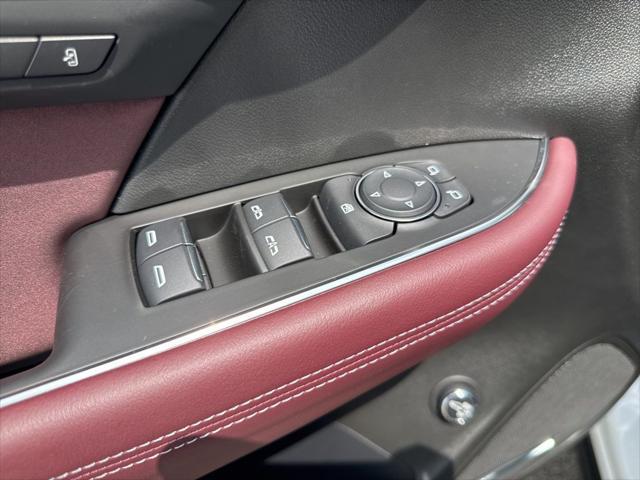new 2025 Buick Envision car, priced at $40,497