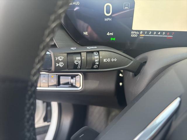 new 2025 Buick Envision car, priced at $40,287