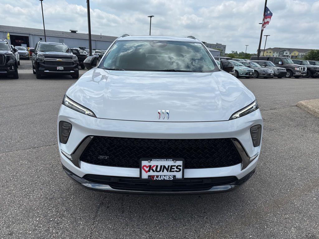 new 2025 Buick Envision car, priced at $38,995