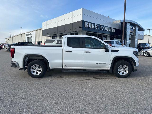 used 2023 GMC Sierra 1500 car, priced at $35,977