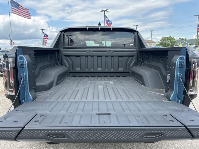new 2024 GMC HUMMER EV Pickup car, priced at $137,645
