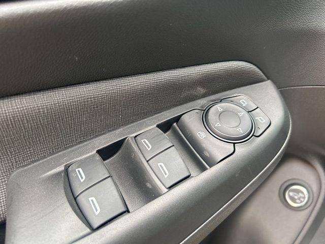new 2025 Buick Envista car, priced at $31,935