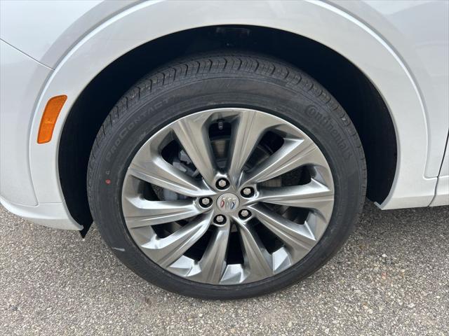 new 2025 Buick Envista car, priced at $30,110