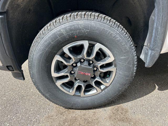 new 2025 GMC Sierra 2500 car, priced at $73,120