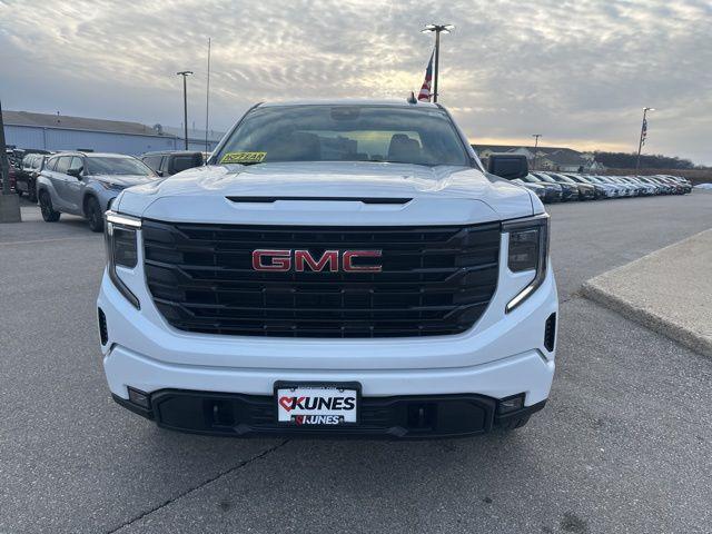 new 2025 GMC Sierra 1500 car, priced at $52,844