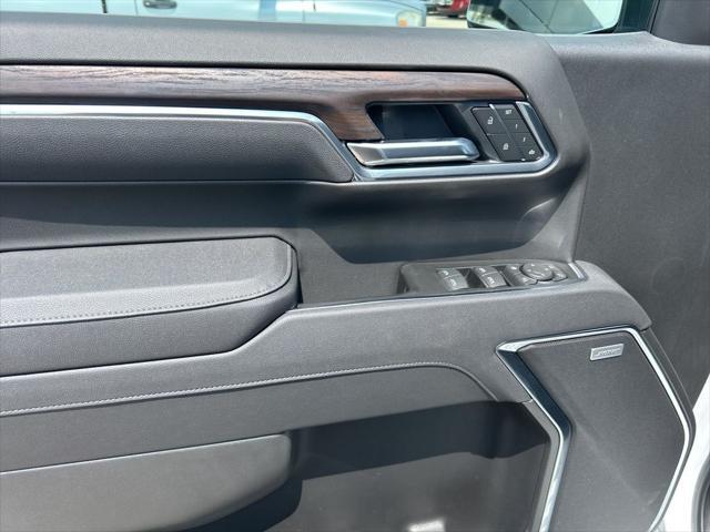 new 2025 GMC Sierra 1500 car, priced at $57,784