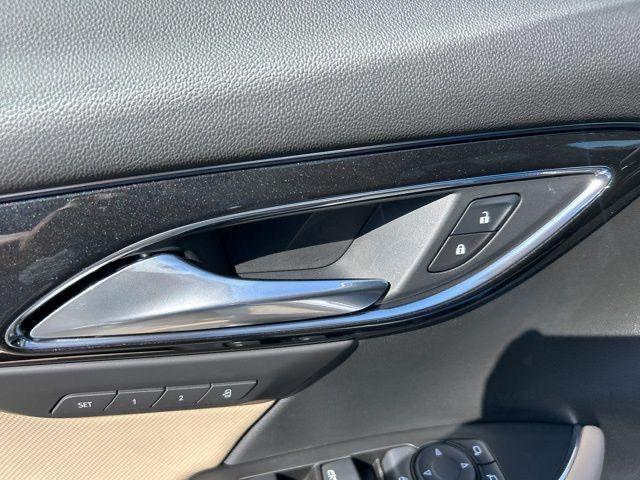 new 2025 Buick Envision car, priced at $39,155