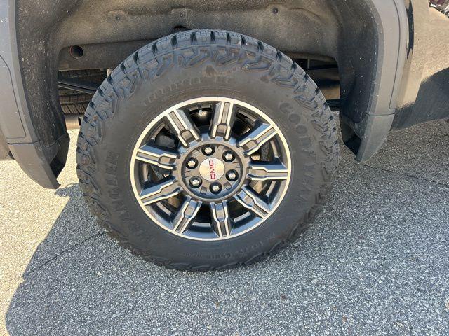 used 2024 GMC Sierra 1500 car, priced at $59,977