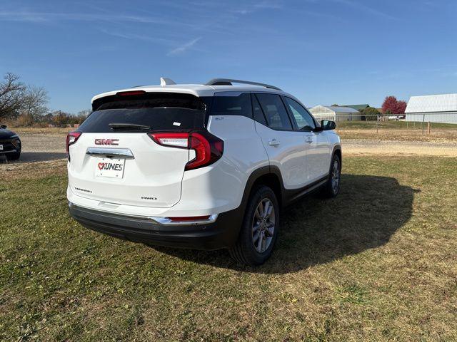 new 2024 GMC Terrain car, priced at $31,614