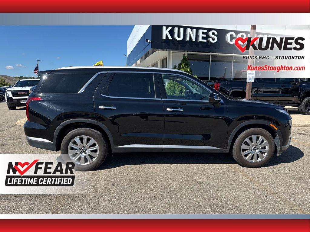 used 2024 Hyundai Palisade car, priced at $30,977