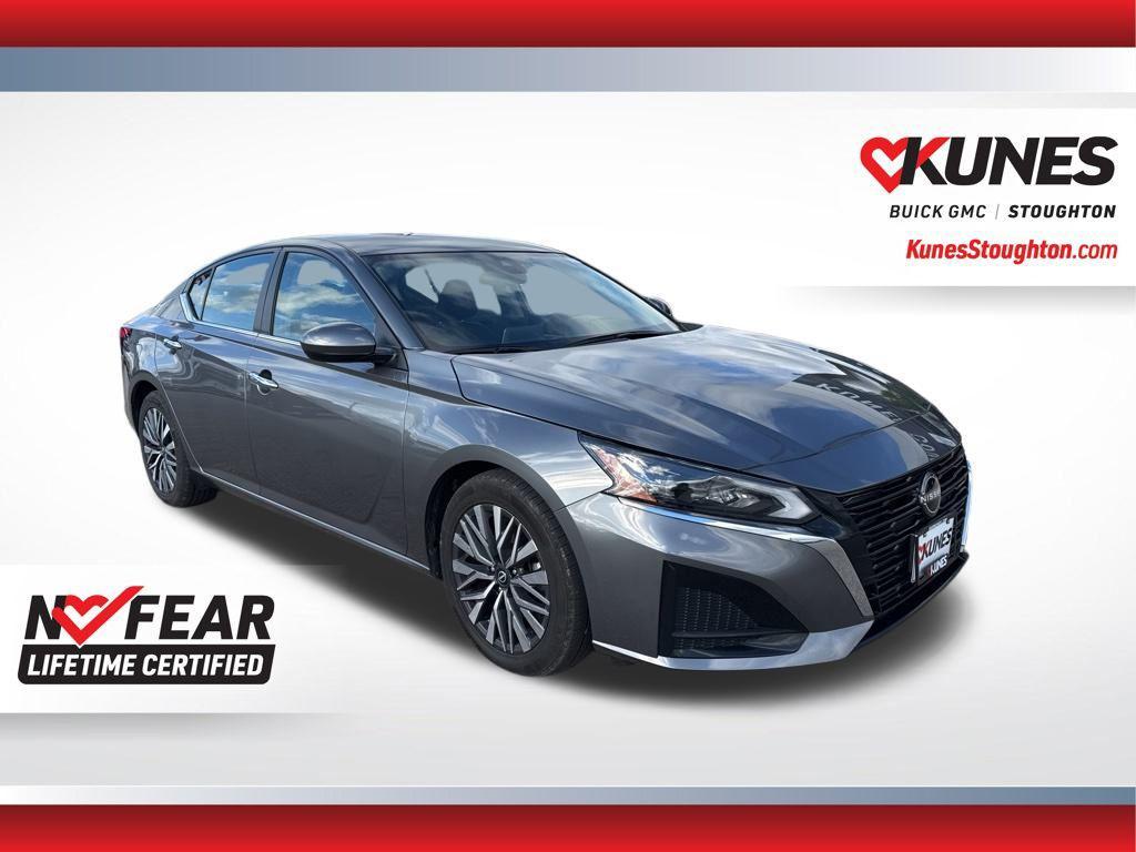 used 2023 Nissan Altima car, priced at $19,477