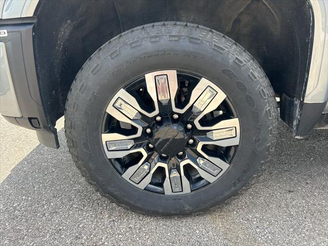 used 2025 GMC Sierra 2500 car, priced at $76,977