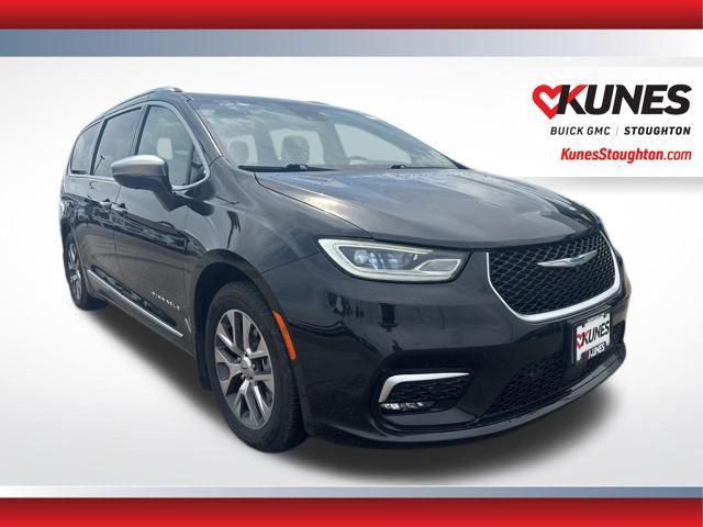 used 2021 Chrysler Pacifica car, priced at $20,977