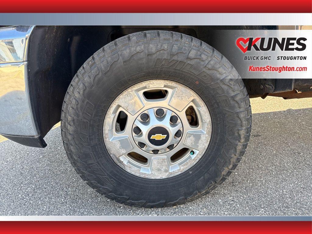 used 2011 Chevrolet Silverado 2500 car, priced at $12,477