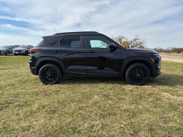 used 2024 Chevrolet TrailBlazer car, priced at $27,677