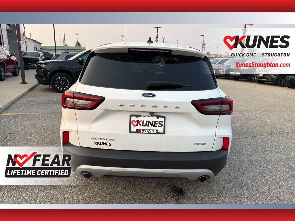 used 2024 Ford Escape car, priced at $25,477