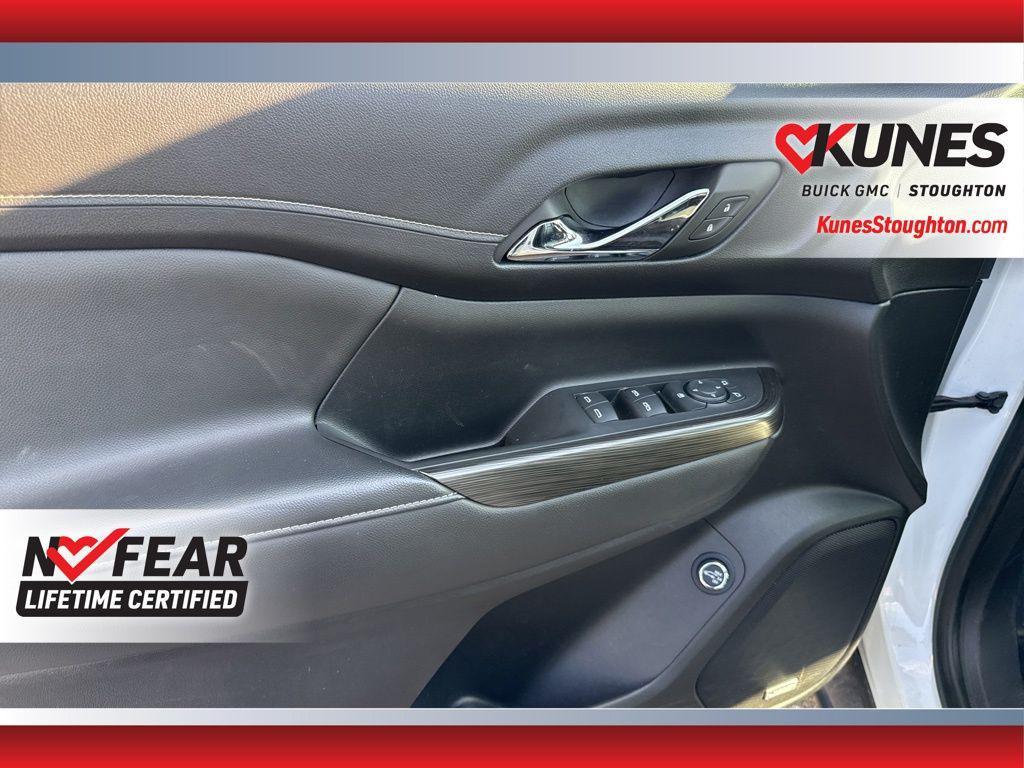 used 2023 GMC Acadia car, priced at $32,977