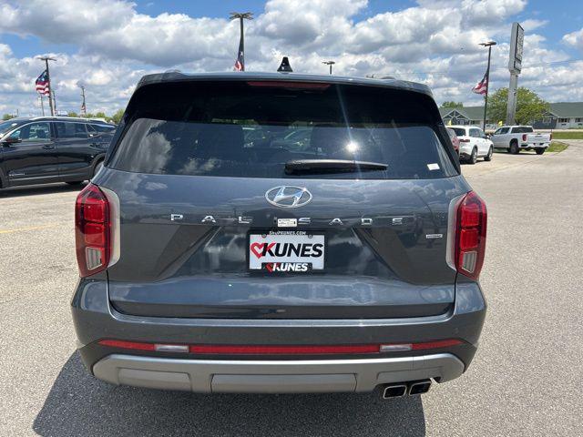 used 2024 Hyundai Palisade car, priced at $34,977
