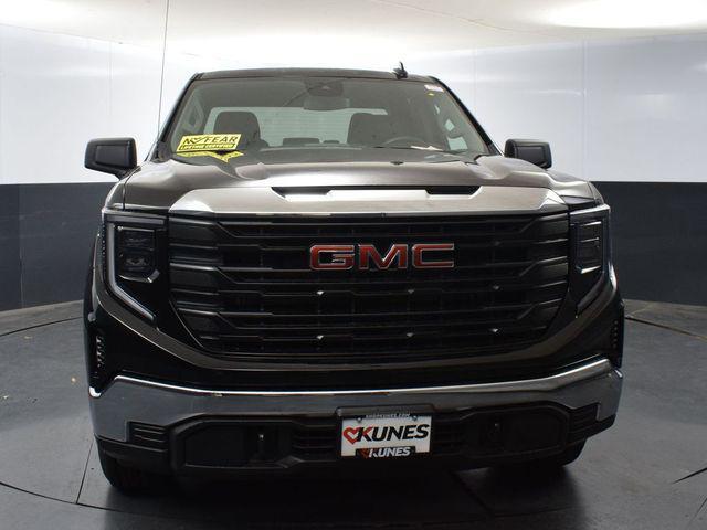 new 2025 GMC Sierra 1500 car, priced at $42,283