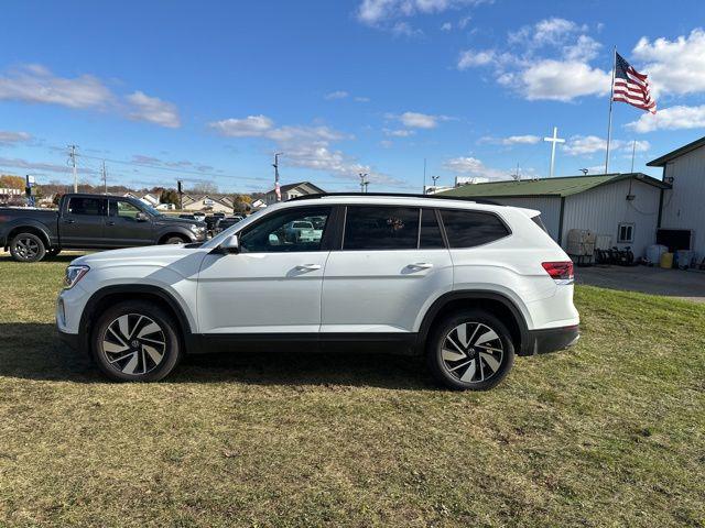 used 2024 Volkswagen Atlas car, priced at $33,277