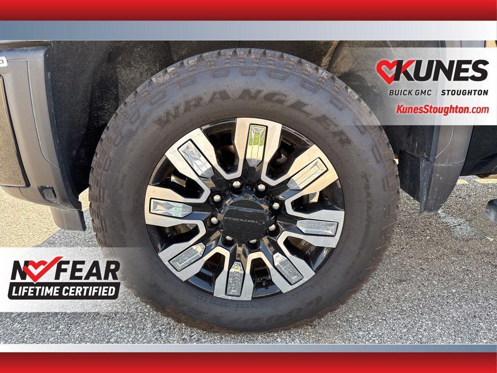 used 2025 GMC Sierra 2500 car, priced at $71,977