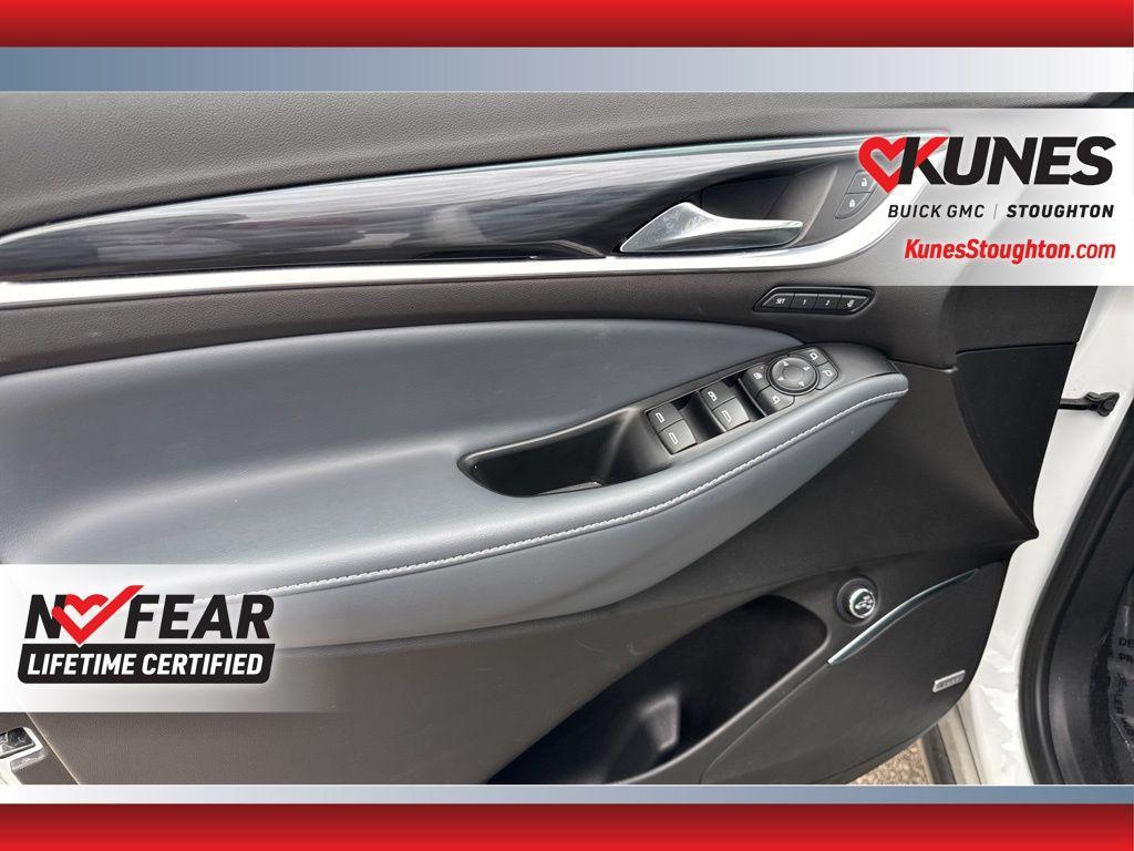 used 2024 Buick Enclave car, priced at $31,977