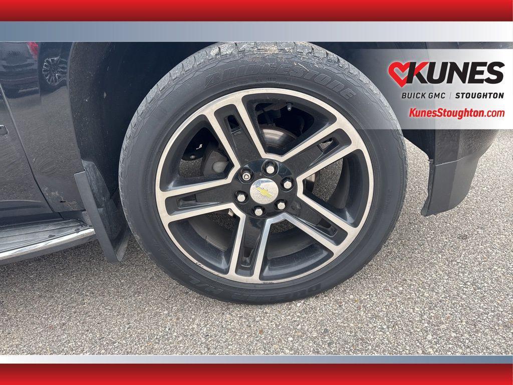 used 2015 Chevrolet Suburban car, priced at $14,977
