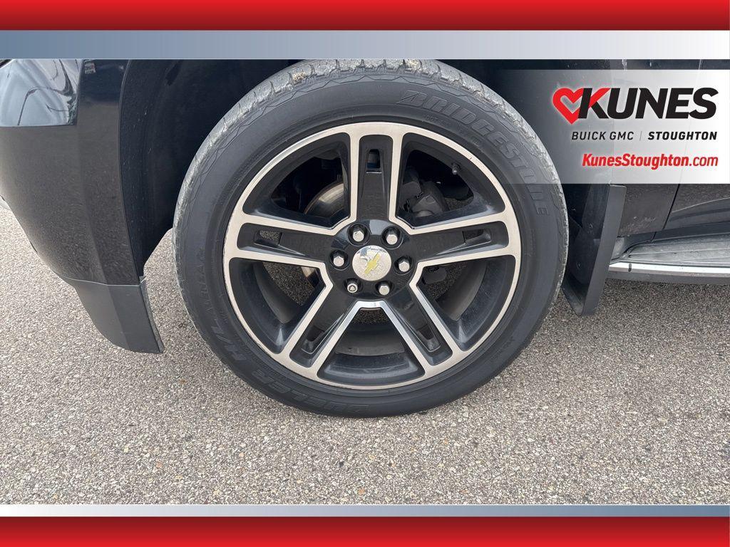 used 2015 Chevrolet Suburban car, priced at $14,977