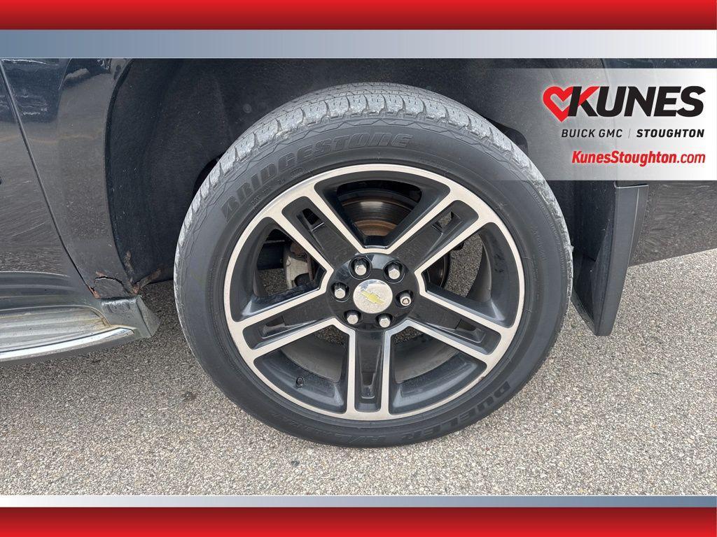 used 2015 Chevrolet Suburban car, priced at $14,977